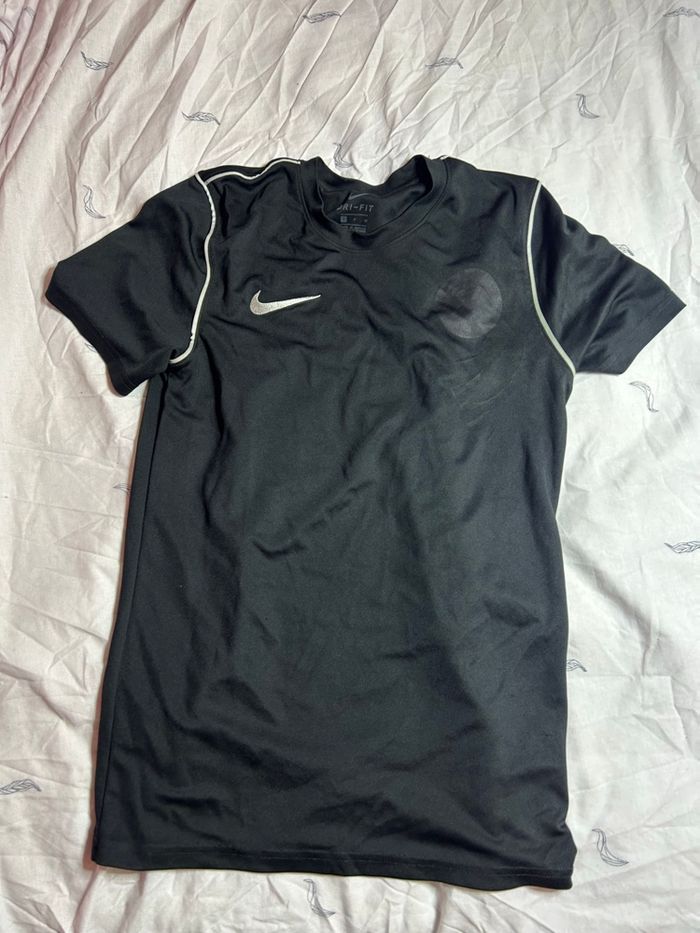 T-shirt Nike