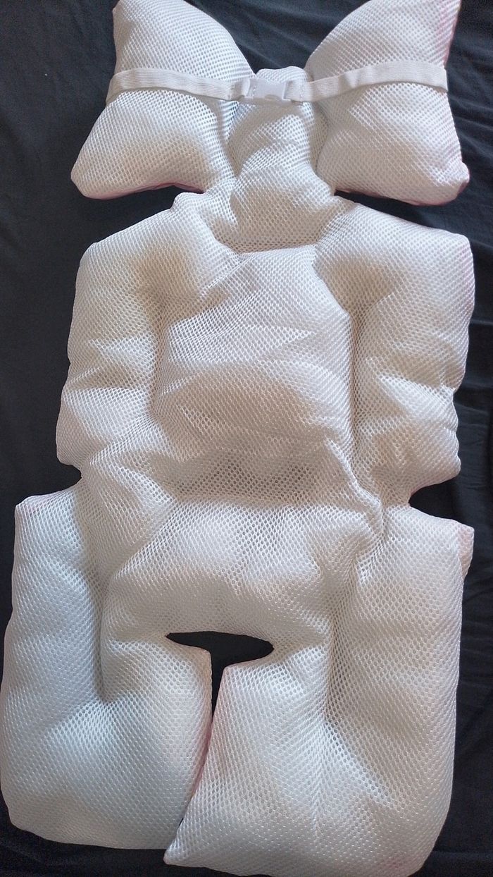 Coussin siège auto bebe - photo numéro 2