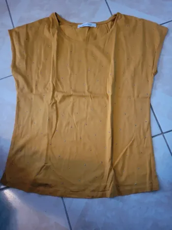 Joli Tee-shirt taille M