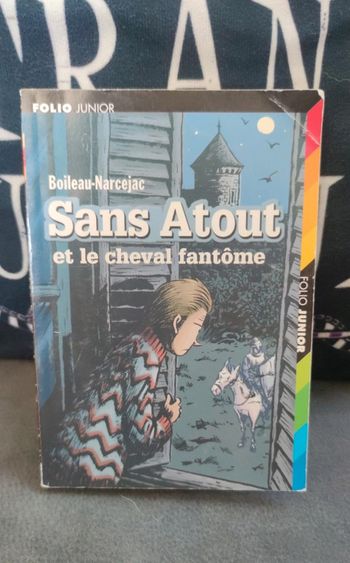 Sans atout et le cheval fantôme Folio junior