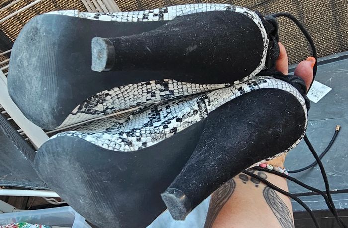 🪷bottines a talons motif serpent - photo numéro 4
