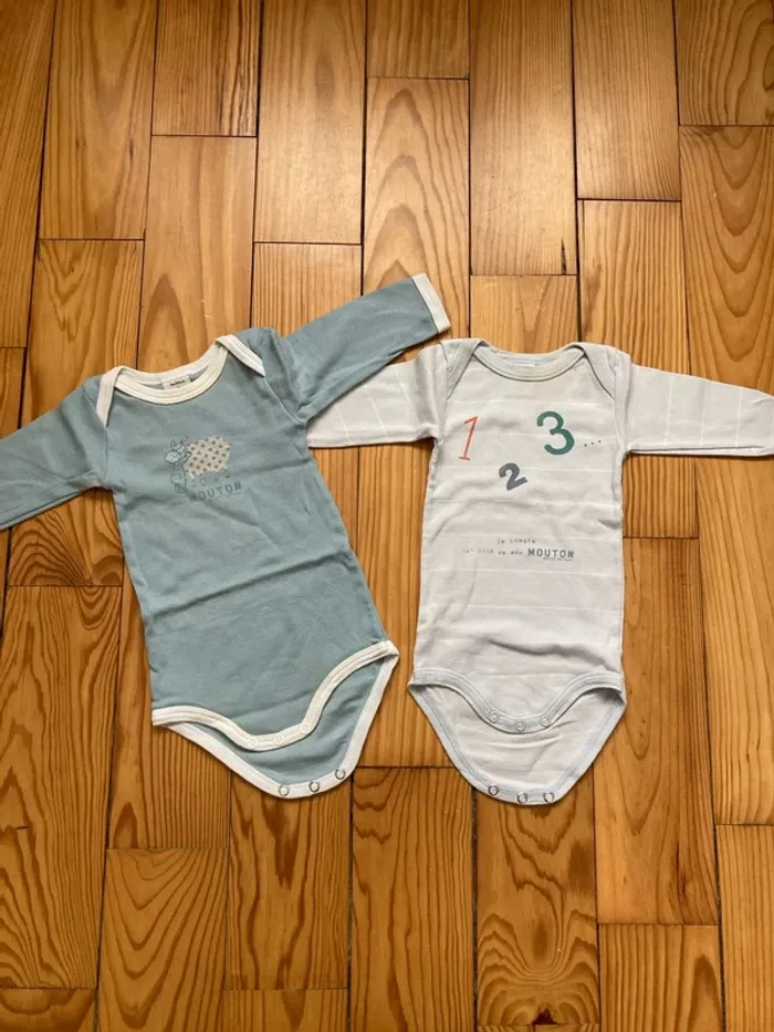 Lot de 2 bodys 3 mois manches longues