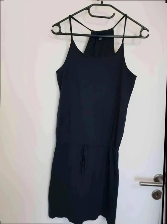 Lot 2  robe été  taille  36 - photo numéro 4