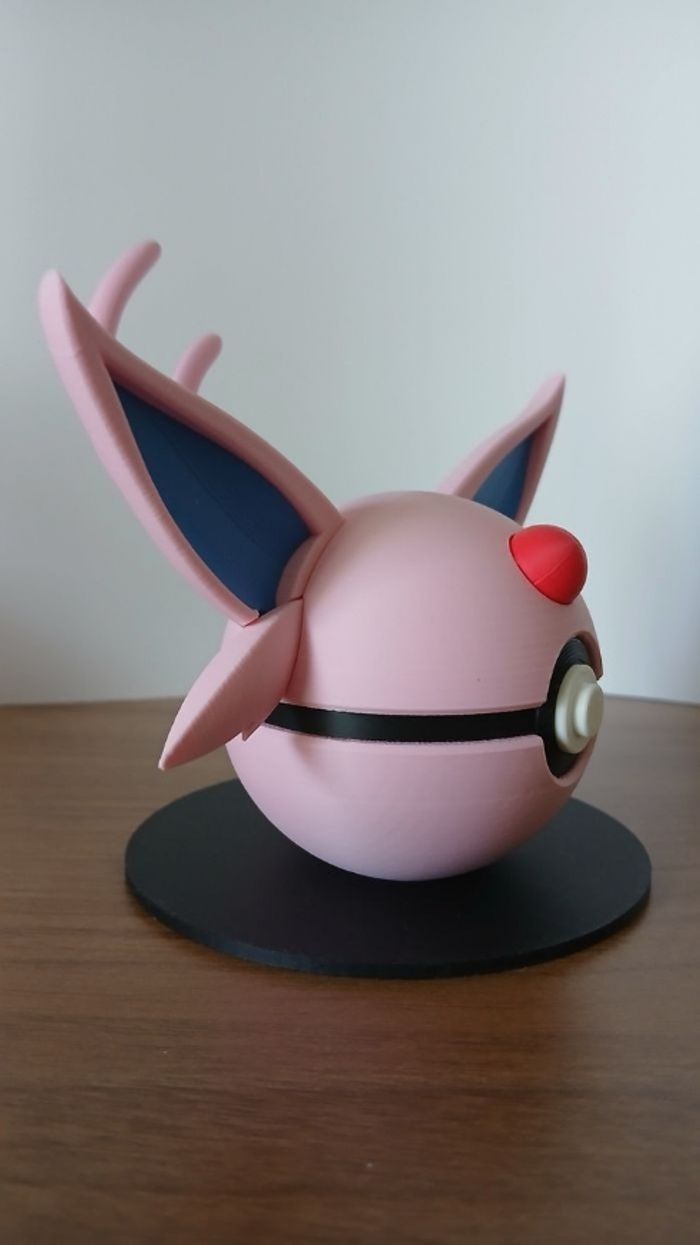 Pokeball Mew - photo numéro 2