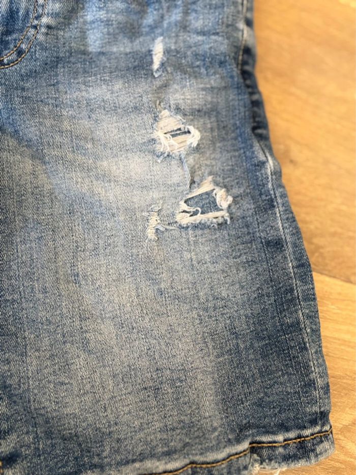 Short Zara à trou - photo numéro 3