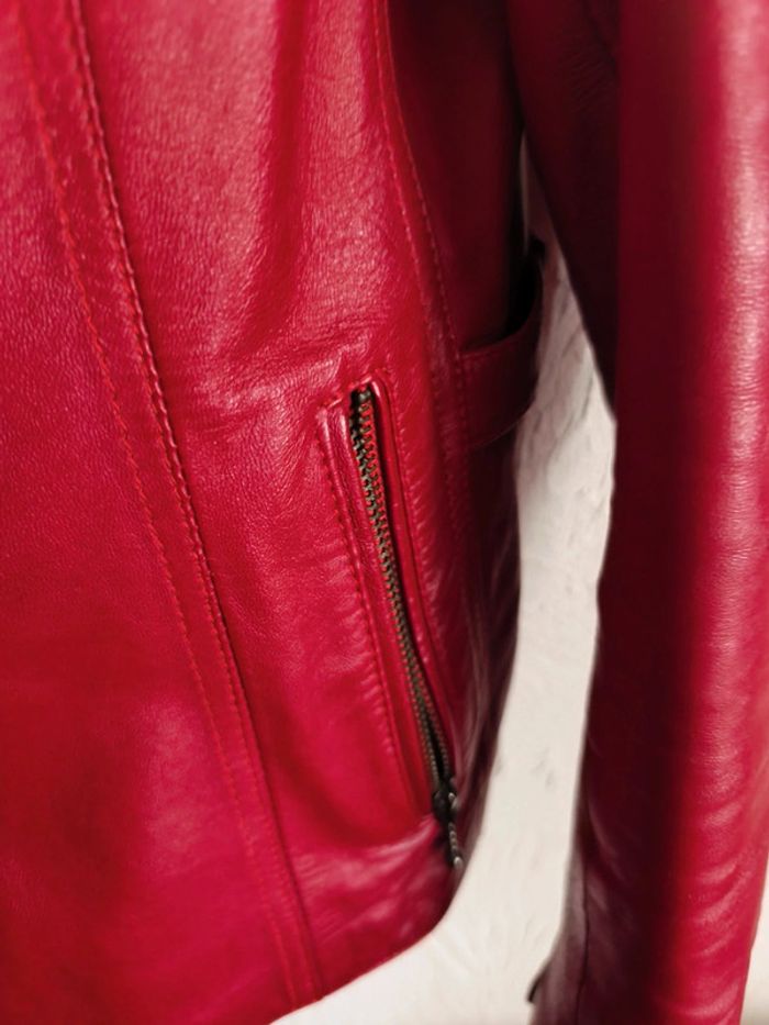Blouson en cuir rouge - photo numéro 2