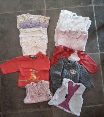 Lot vêtements 12 mois