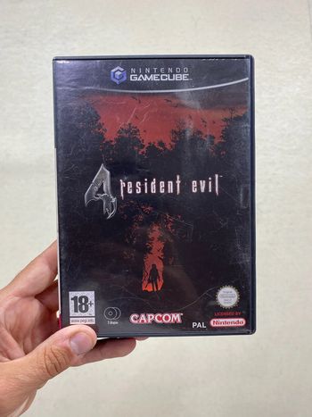 Resident Evil 4 GameCube – version PAL complète  (2 disques + notice)