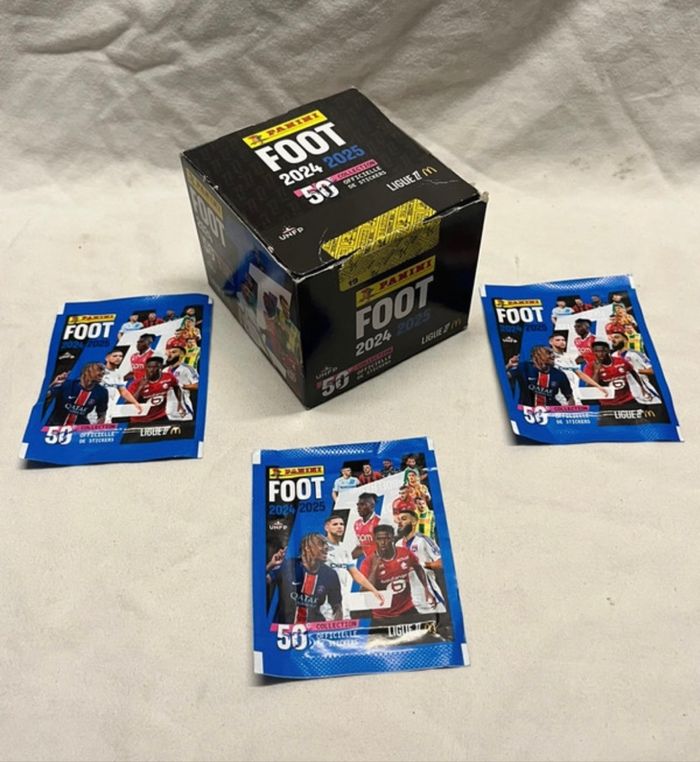 Ensemble Box + 3 sachets Panini stickers Foot 50 collection 2024/2025