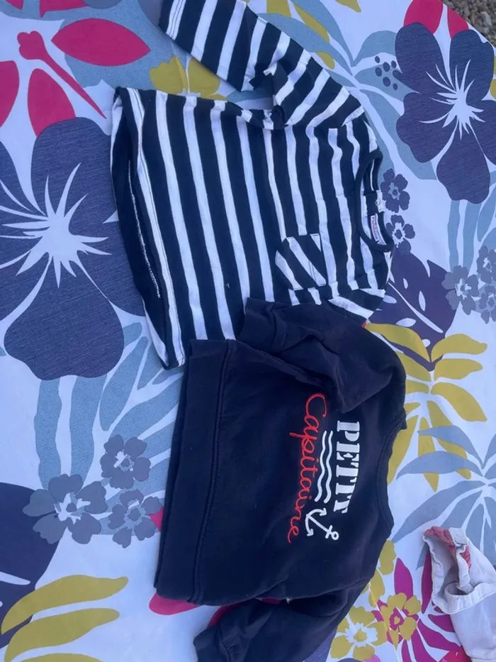 2 pulls pommette 12 mois