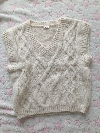 Pull sans manches neuf