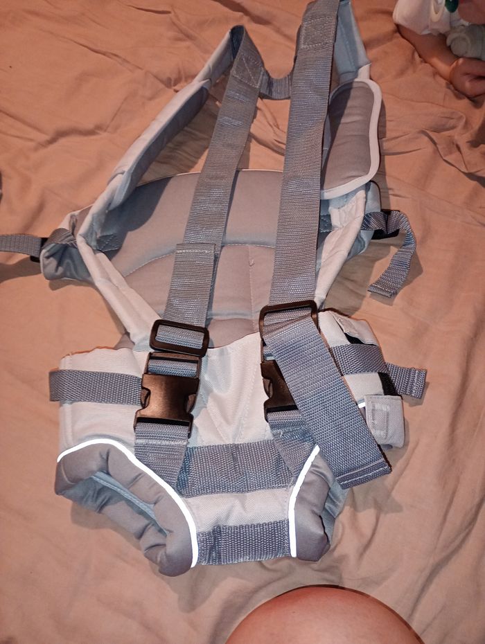 Porte bébé - photo numéro 2