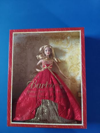 Barbie noel 2014 en boîte