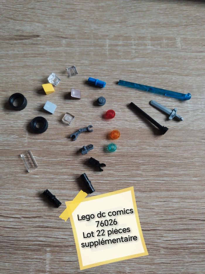 Lego dc comics 76026 lot 22 pièces détachées