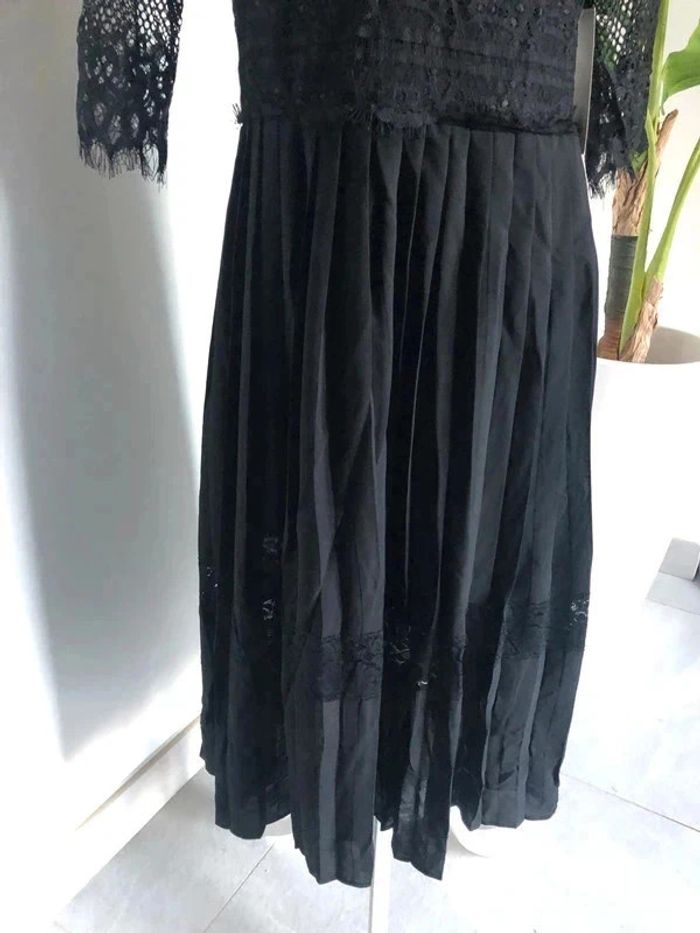 Robe Zara en dentelle neuve taille M - photo numéro 5
