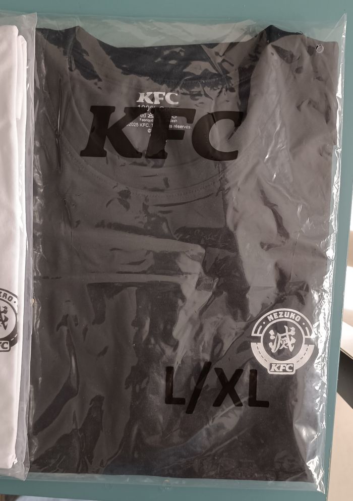 T-shirt KFC Demon Slayer - photo numéro 3