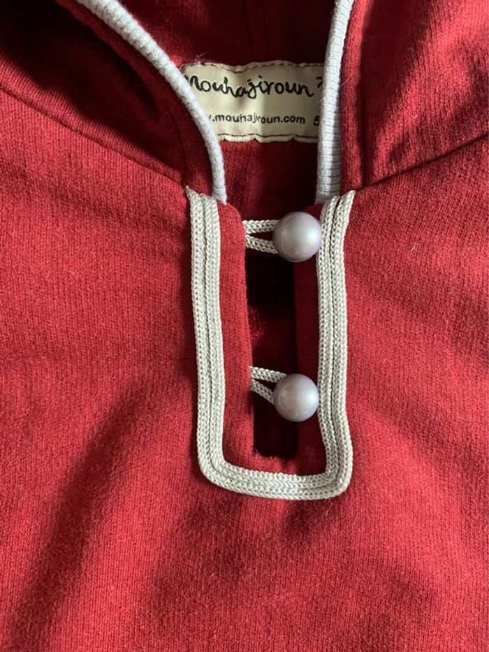 Superbe poncho bordeaux à capuche taille 5/6 ans - photo numéro 2