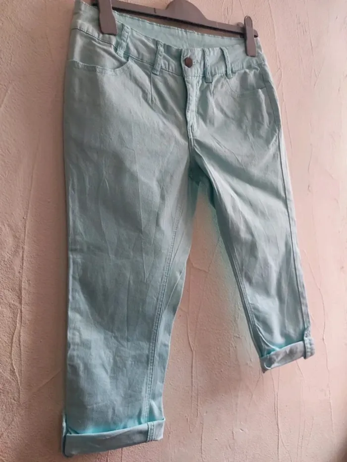 Pantacourt chino vert clair Taille 40 - photo numéro 3