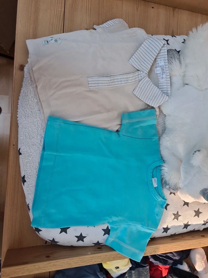 Lot 2 tee shirt 3 mois - photo numéro 2