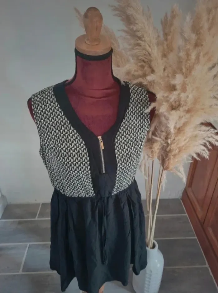 Robe femme 🚺 44 - photo numéro 2