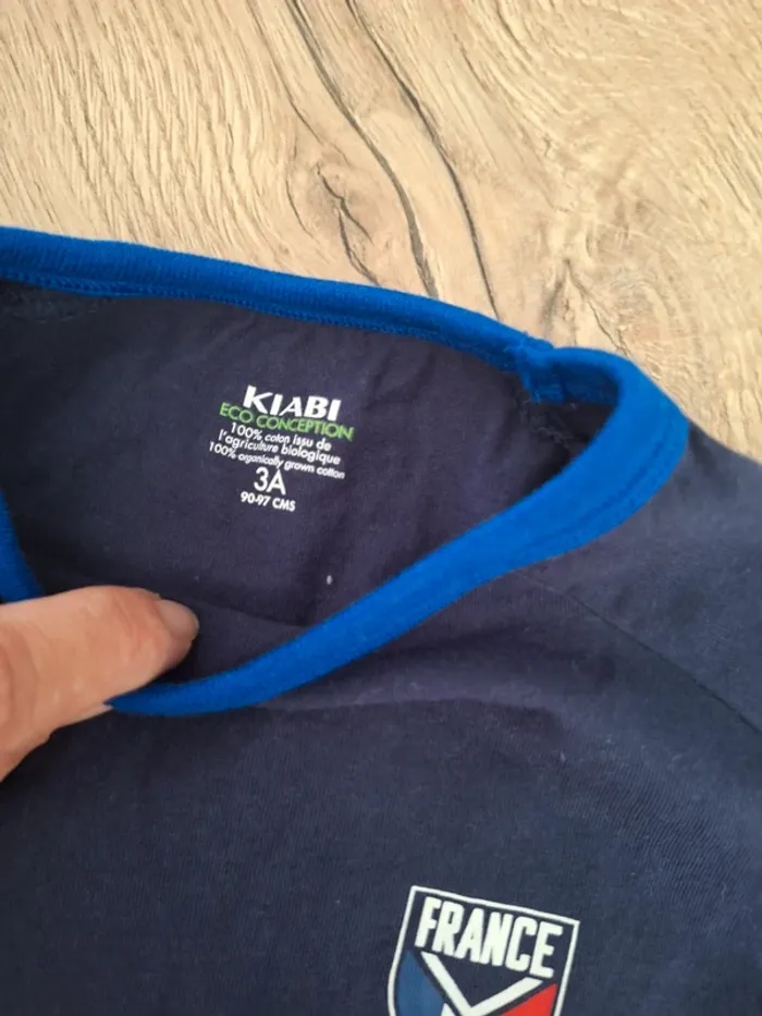 Tshirr de foot kiabi 3 ans - photo numéro 3