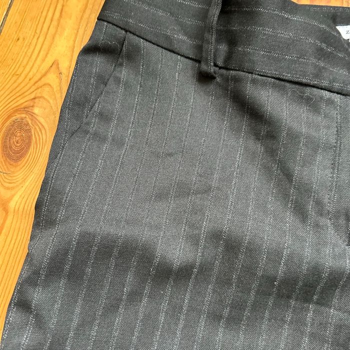 Pantalon noir à rayures, Zara, taille 38 - photo numéro 2