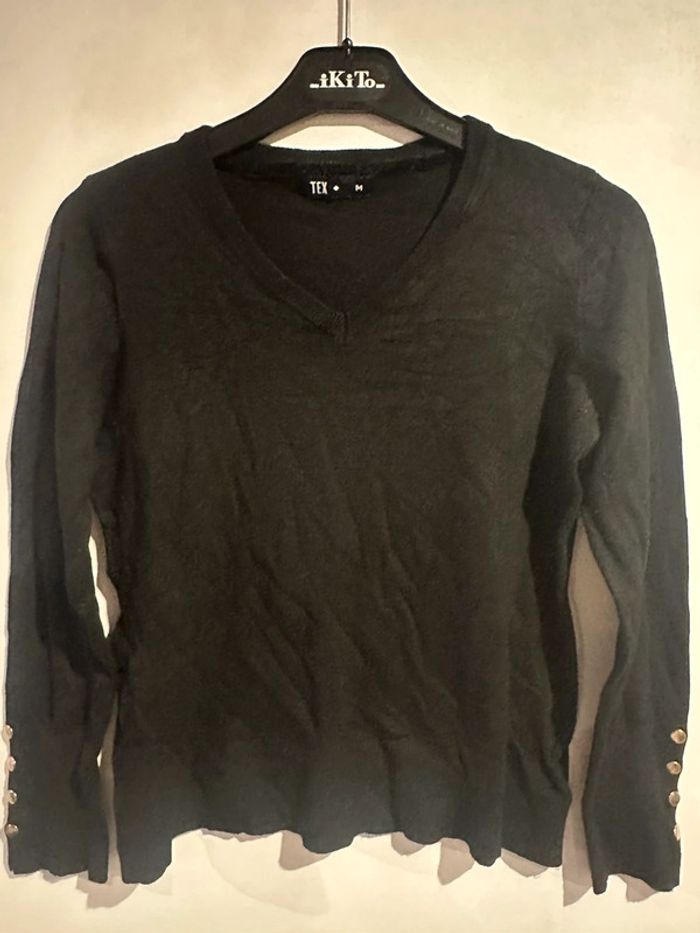 Pull noir col V