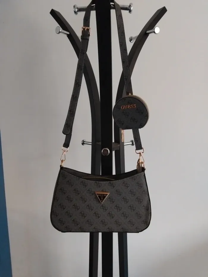 sac guess gris