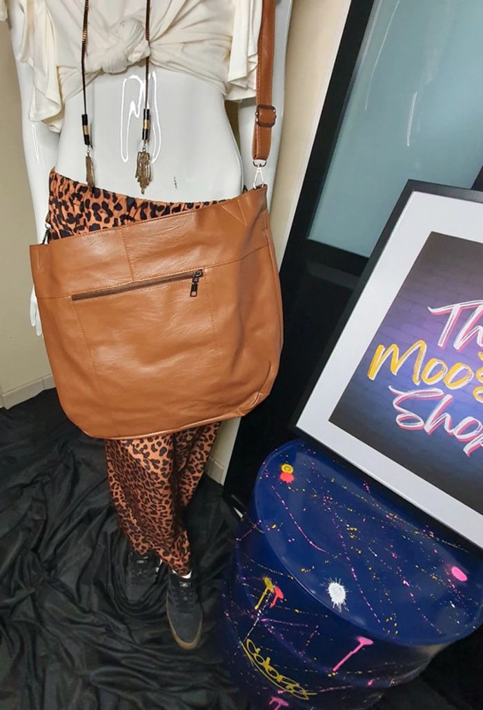 👜 Grand Sac à main souple cabas fourre-tout simili cuir marron neuf MALLOW - photo numéro 3