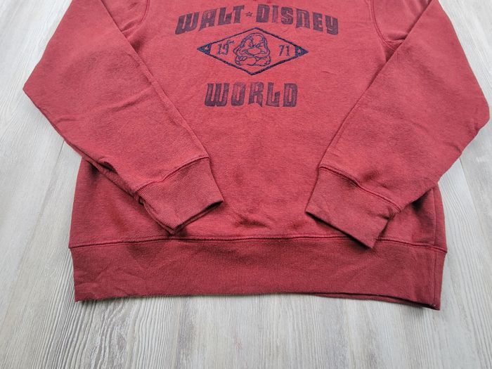 Pull Disney Parks – Walt Disney World – Grincheux – Taille M – Bordeaux - photo numéro 4