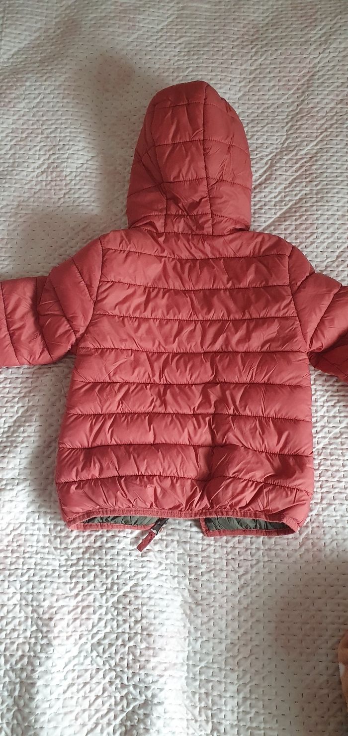 Doudoune fille réversible 6 ans - photo numéro 3