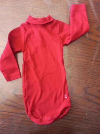 Body rouge col roulé petit bateau 6mois