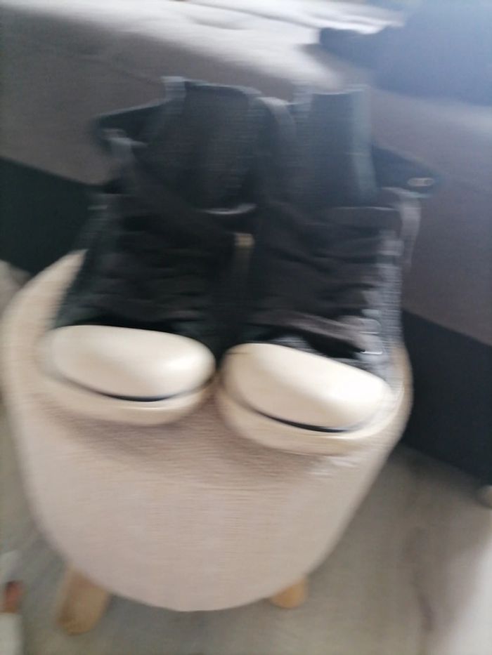 Converse - photo numéro 2