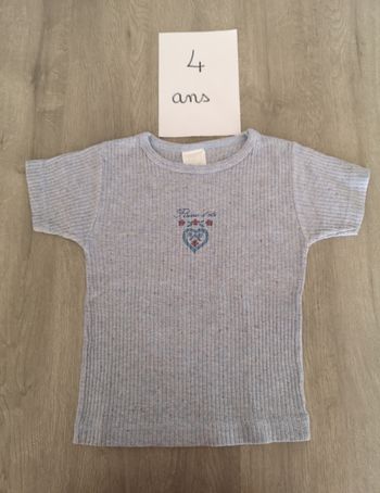 Tee shirt bleu côtelé 4 ans