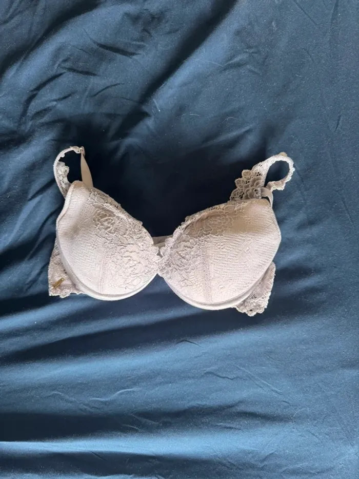 Soutien gorge valege