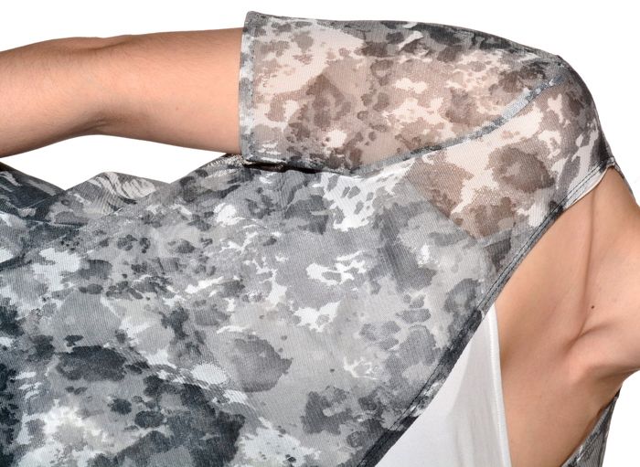 tshirt fin col v gris blanc tacheté transparent taille M - photo numéro 6
