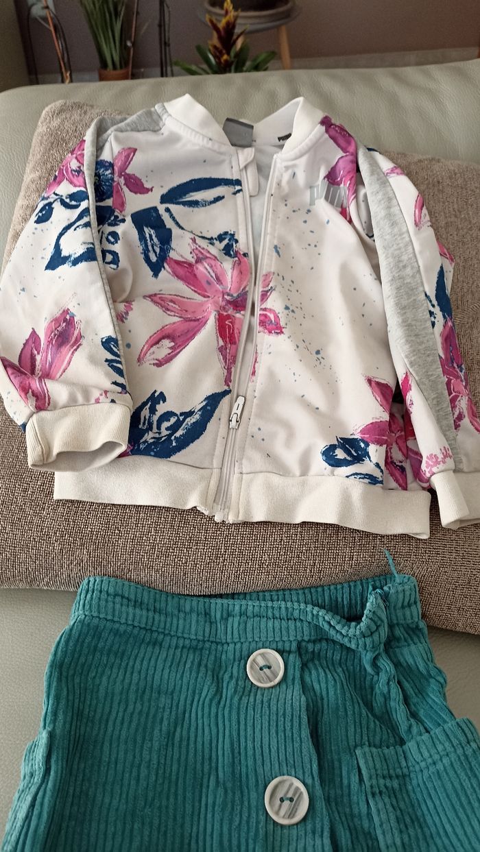 Gilet fille ( blouson)puma et petite jupe verte - photo numéro 3