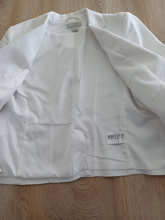 Ensemble Tailleur - photo numéro 2