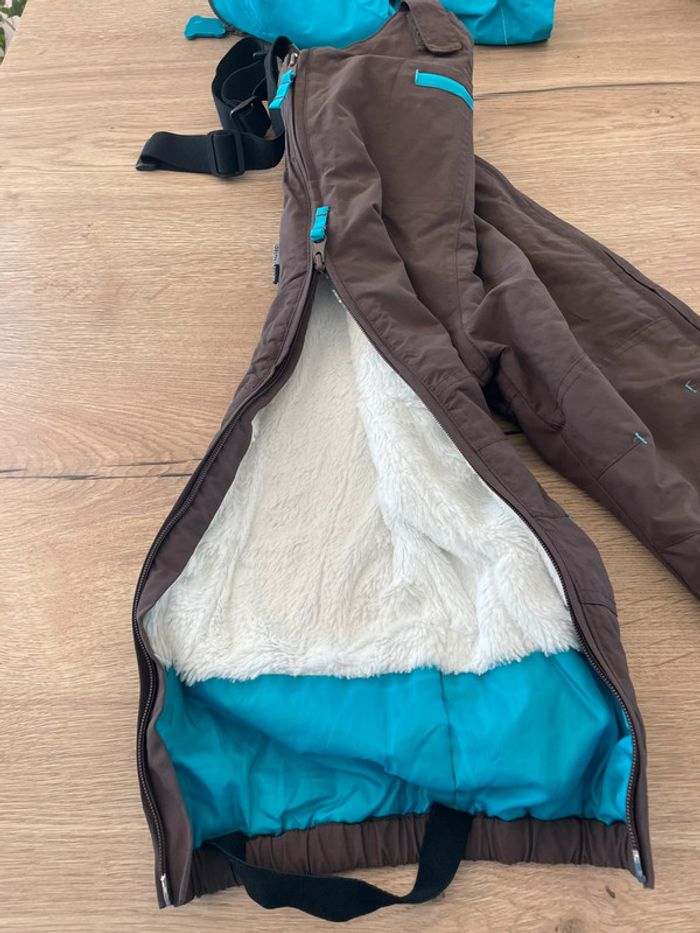 Ensemble salopette+manteau+moufles ski 3 ans - photo numéro 18
