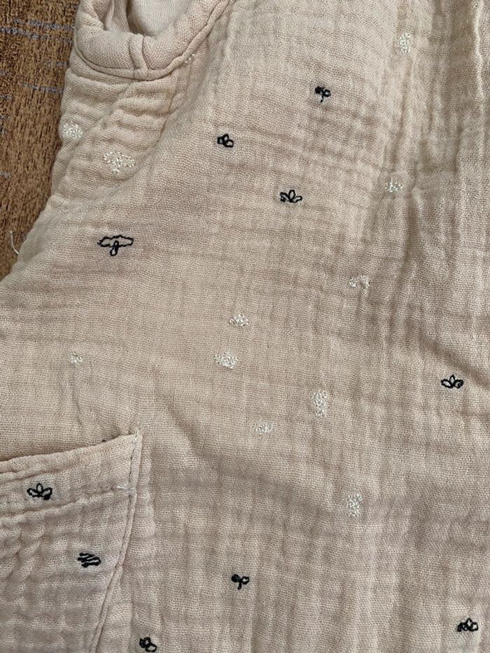 Combinaison en gaze de coton Vertbaudet taille 6 mois - photo numéro 5