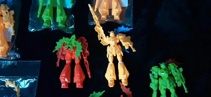 Lot de 12 jouets neufs - photo numéro 3