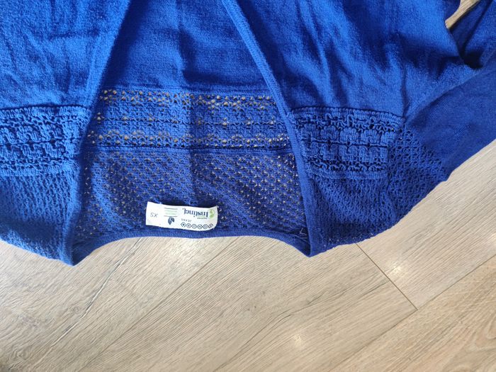 Pull cache coeur bleu roi Bonobo Taille XS - photo numéro 5