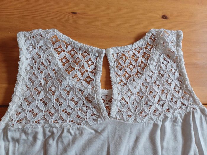 Débardeur à dentelle - photo numéro 3