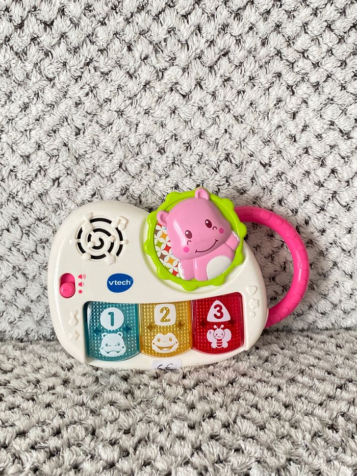 Jouet Piano Hochet Musical Rose Vtech