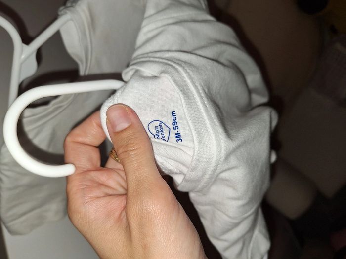 Lot de trois tee-shirt - photo numéro 3