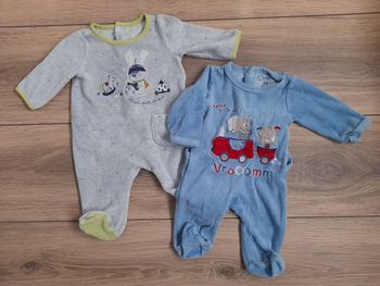 Pyjamas 1 mois
