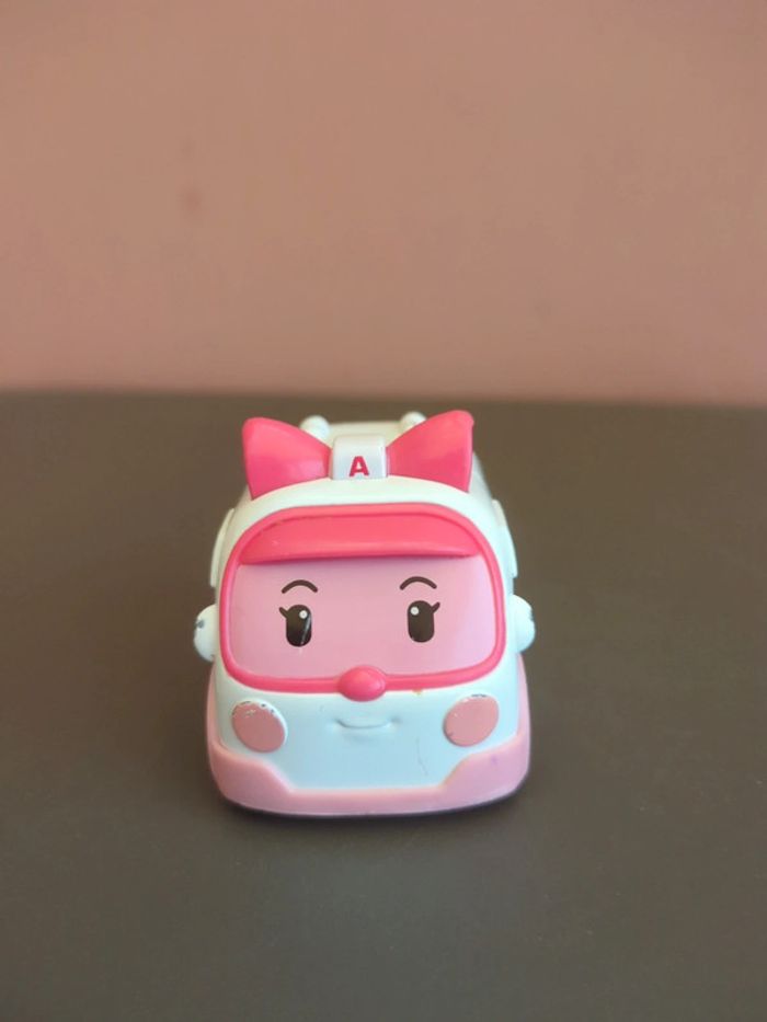 Voiture Robocar Poli