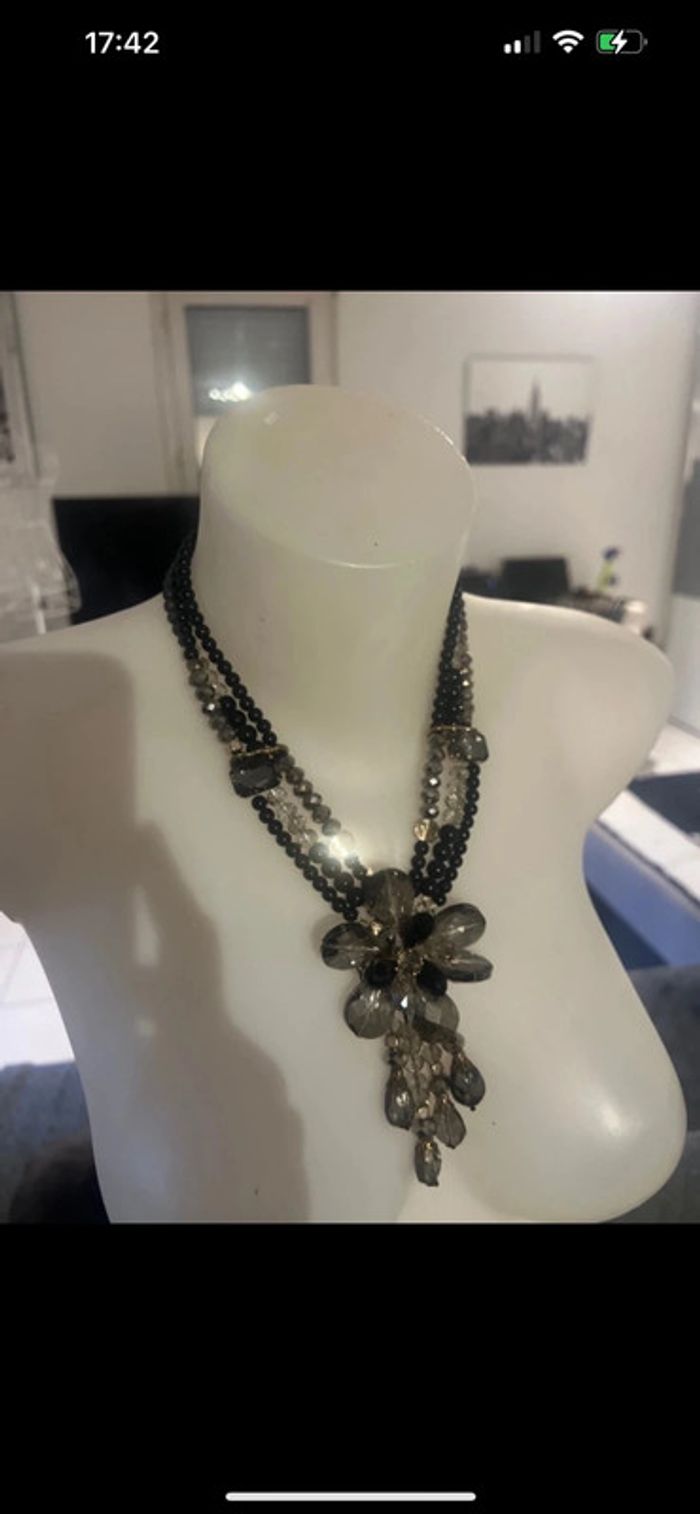 Collier vintage en très bon état