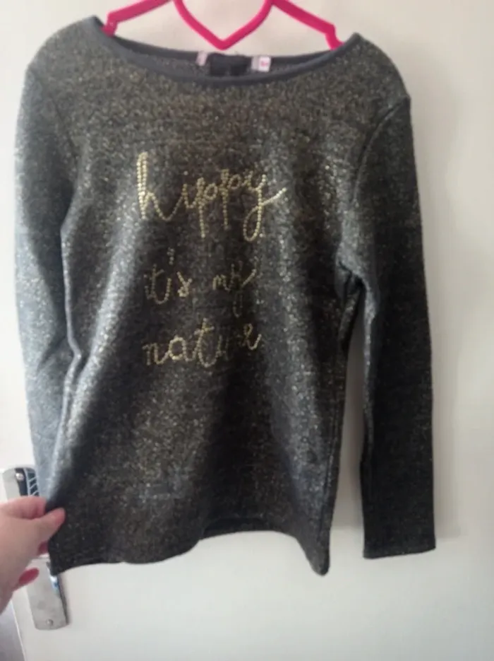 Pull fin gris et doré pour petite fille - photo numéro 2