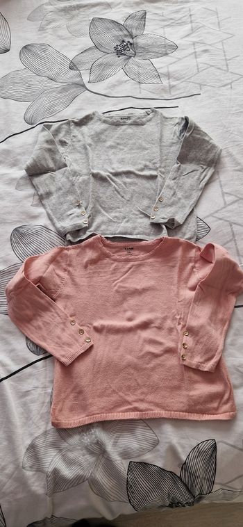 Lot de 2 pulls fille 6 ans